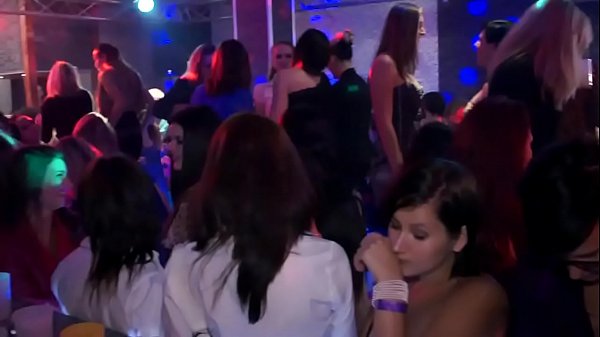 Cfnm slutty teens love cock