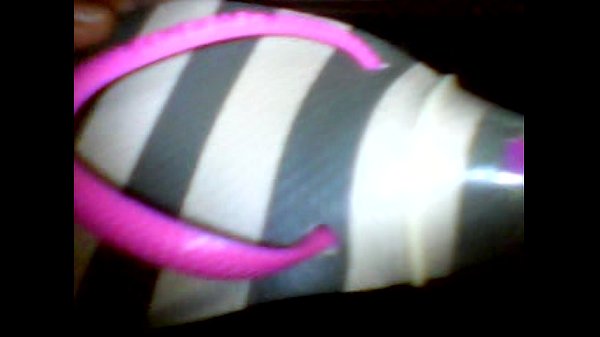 HAVAIANAS FLAT NO RABO