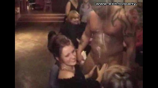 Ladies night:  the big blow job contest