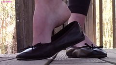 Natalie brown flats shoeplay noise PREVIEW