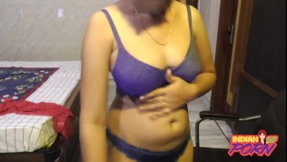 Sexy Desi Indian GF In Blue Bra With Her Boyfriend On Live Webcam Show