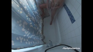 my roommate on my new in the shower! 19yo filipino teen shaves her pussy!