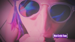 College girl gives blowjob in the locker room… cum on face and mouth with swallow – Full sex tape