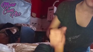 pendeja argentina me pide porfavor tirarme la goma y tragarse toda mi leche!