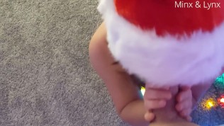“Smack my ass Santa!” – Passionate amateur Xmas fuck- Minx & Lynx