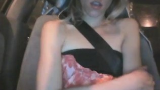 Toples in my Car while driving around coconut_girl1991_030916 chaturbateREC